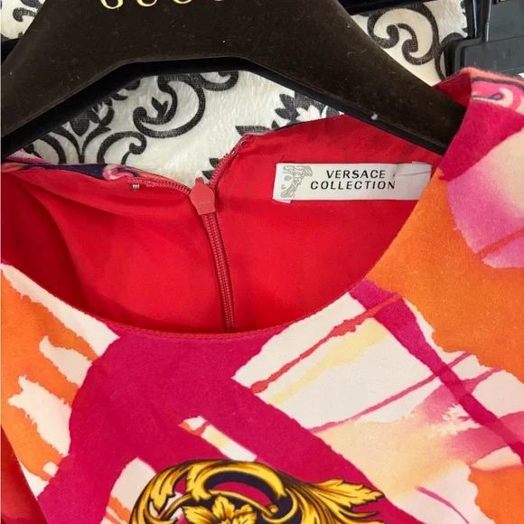 VERSACE - “AUTHENTIC” Red and Orange Patterned Midi Dress - Picture 3 of 8
